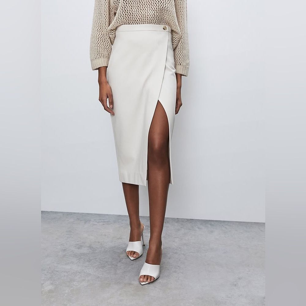 Aritzia Babaton Leona Midi Wrap Skirt